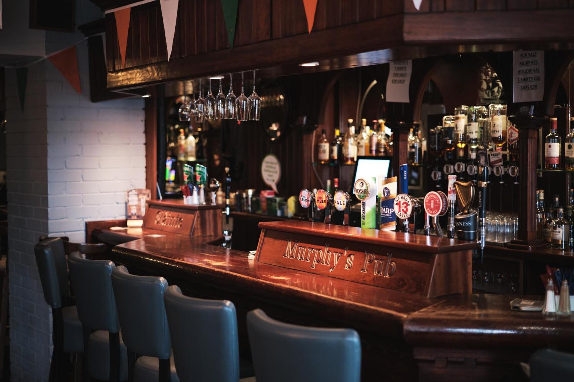 Murphy'S Pub And Bed & Breakfast Dingle Exterior photo